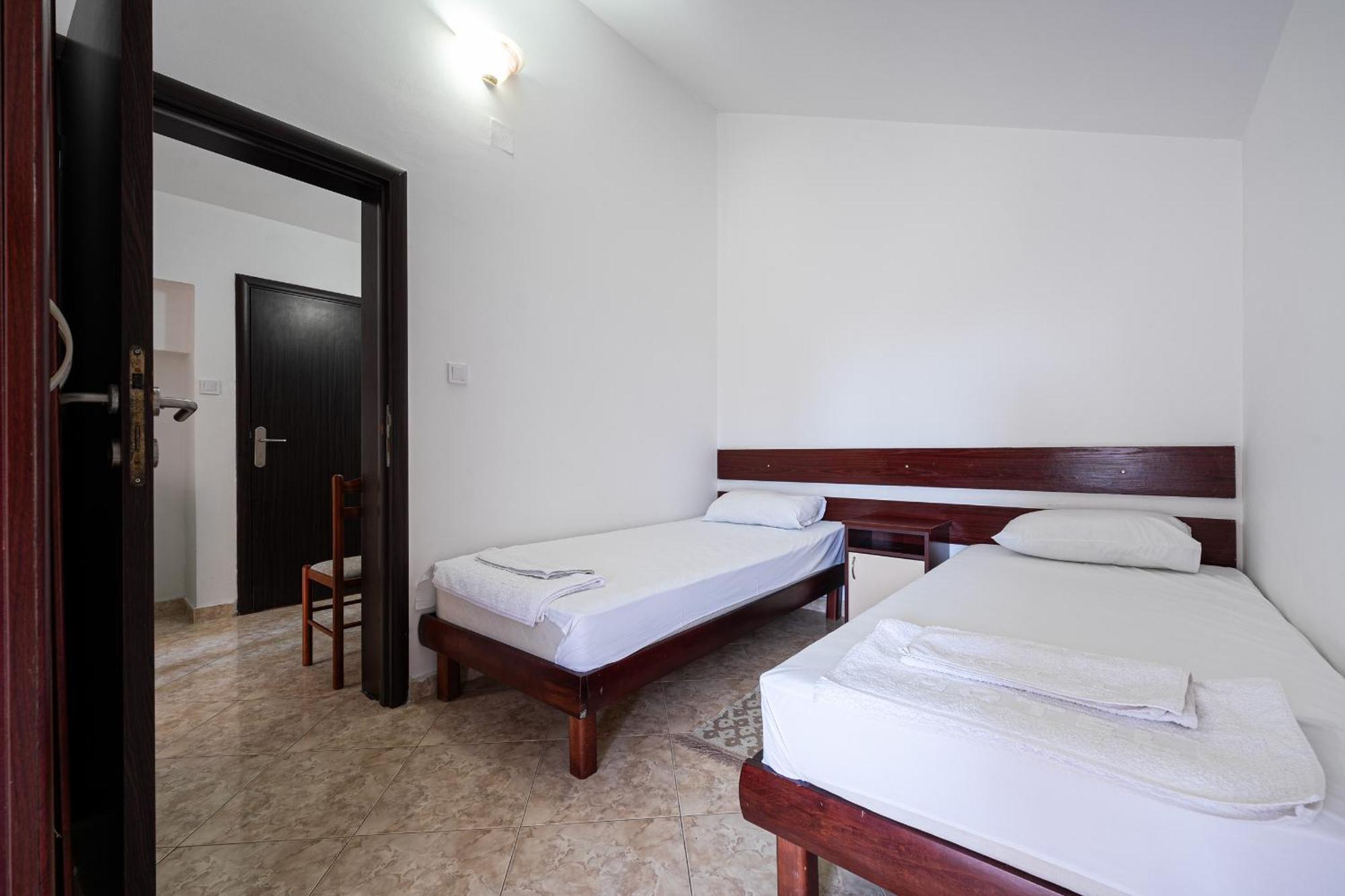 Hotel Suzana Budva Exterior foto