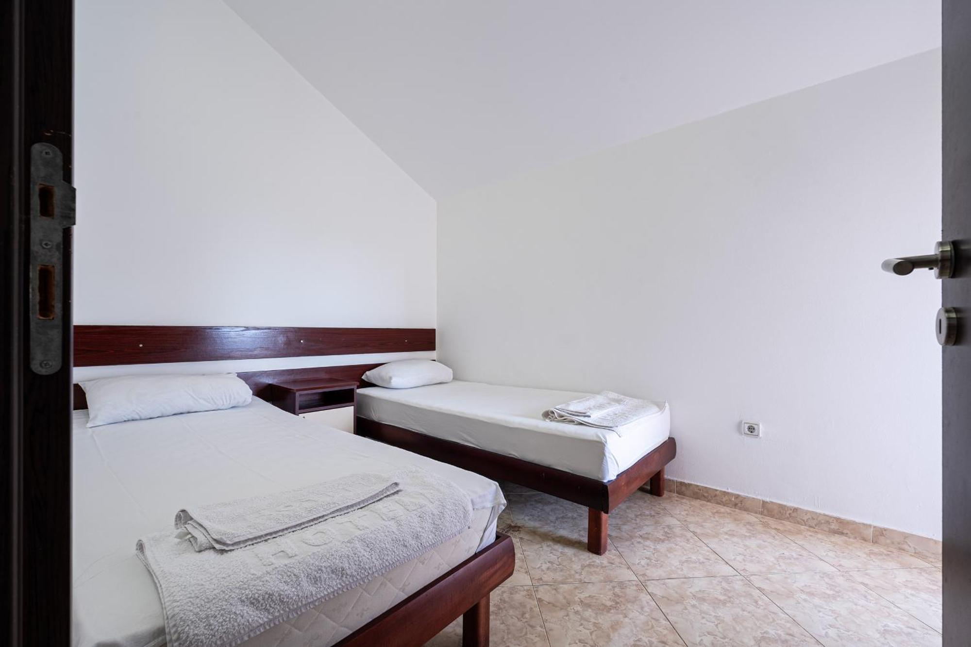 Hotel Suzana Budva Cameră foto